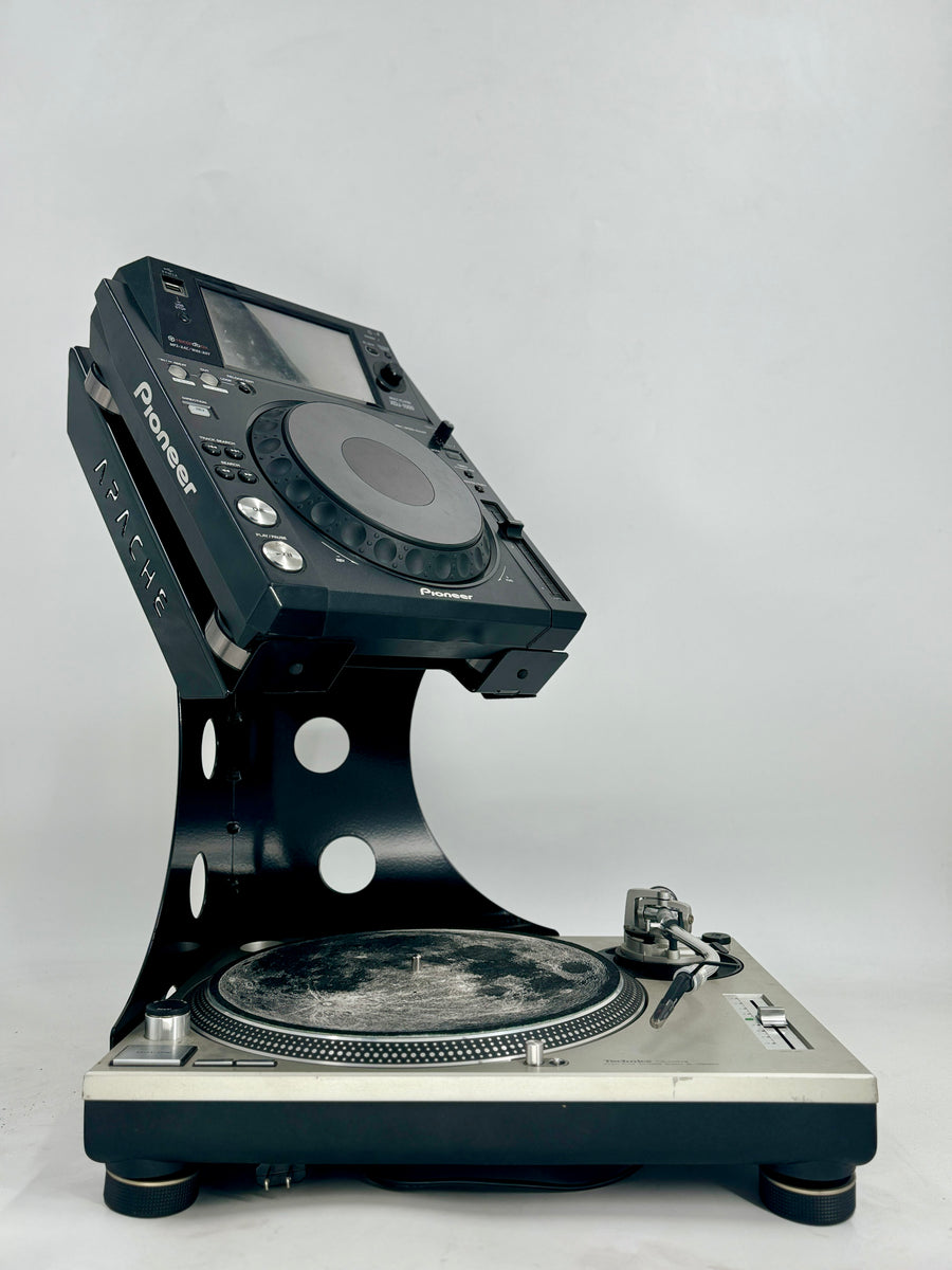 Trident Corner DJ Stand