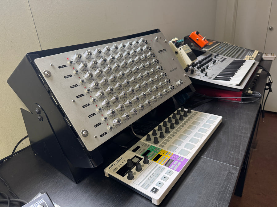 Fulcrum Desktop Synth Rack